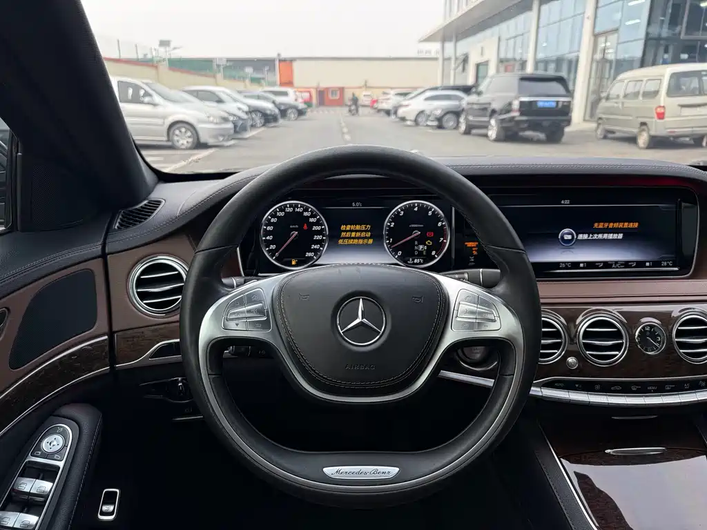 Mercedes-Benz S-Class — миниатюра 9