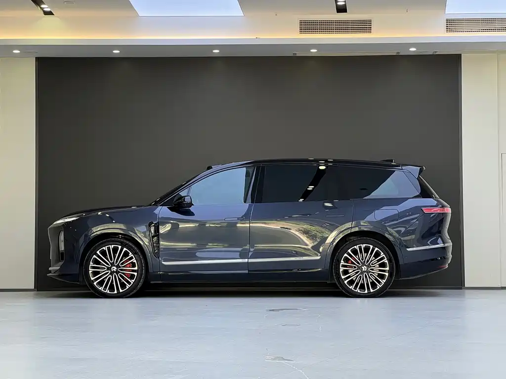 NIO ES8 2026 мест Executive