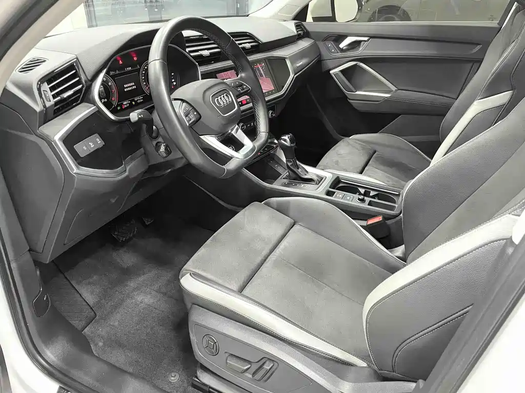 Audi Q3 2022 35 TFSI Fashion