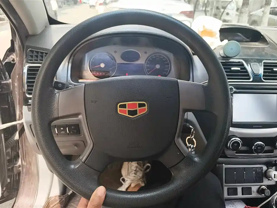 Geely Emgrand Classic — миниатюра 15