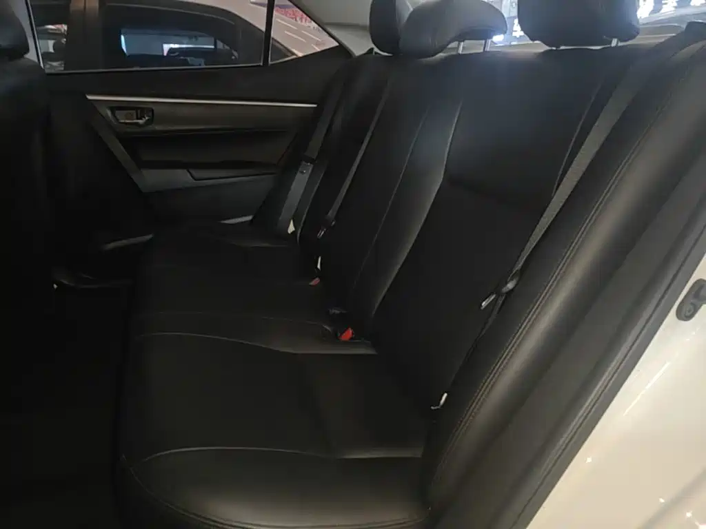 Toyota Corolla — миниатюра 17