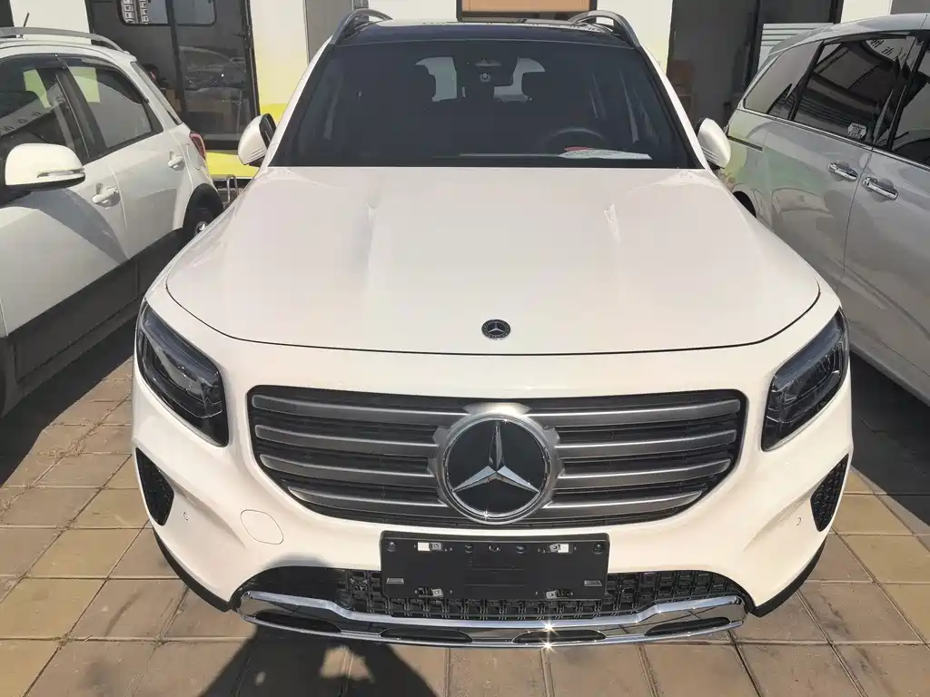 Mercedes-Benz GLB — миниатюра 3
