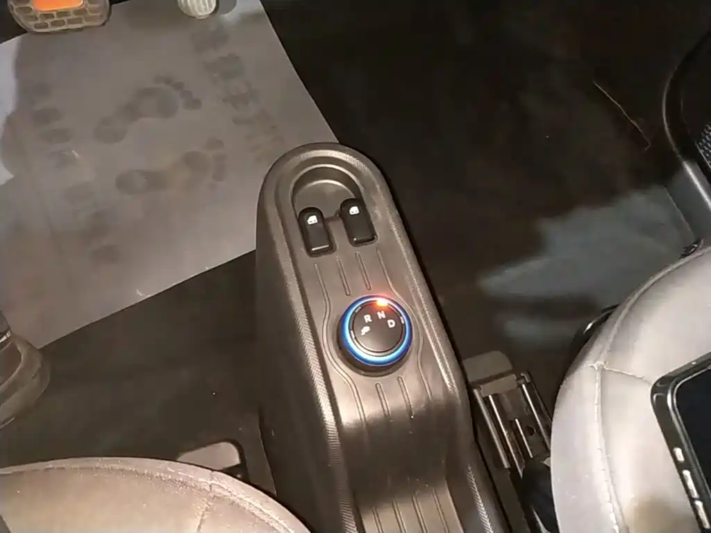 Wuling MINIEV — миниатюра 14