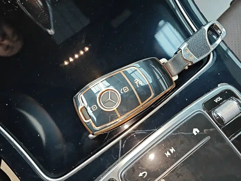 Mercedes-Benz GLC — миниатюра 9