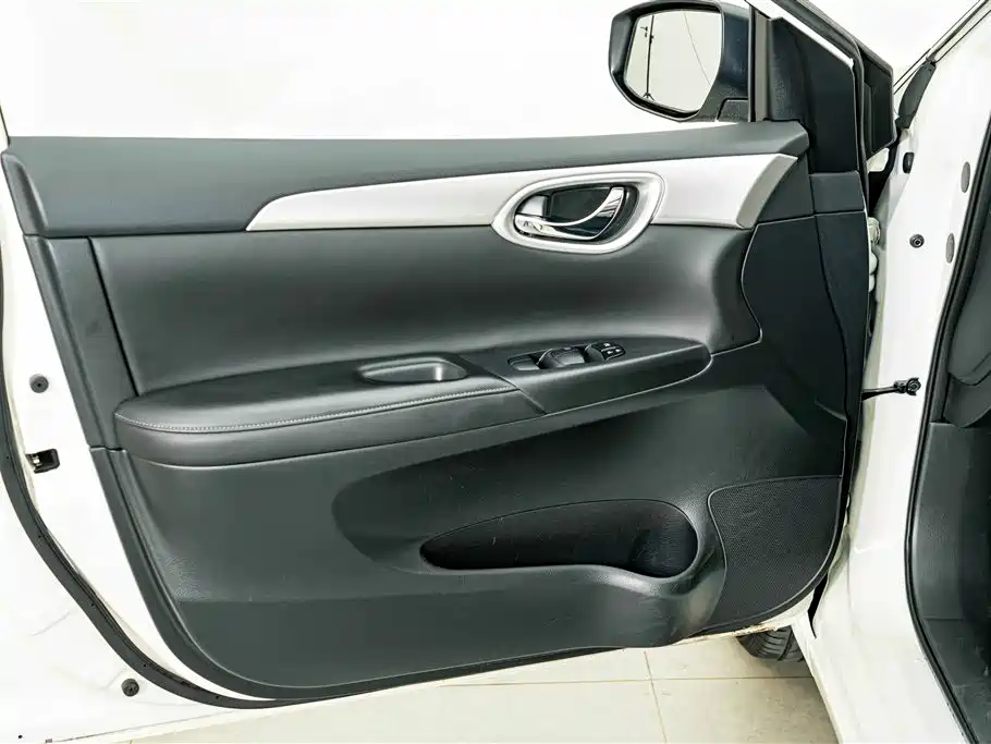 Nissan Sylphy — миниатюра 17