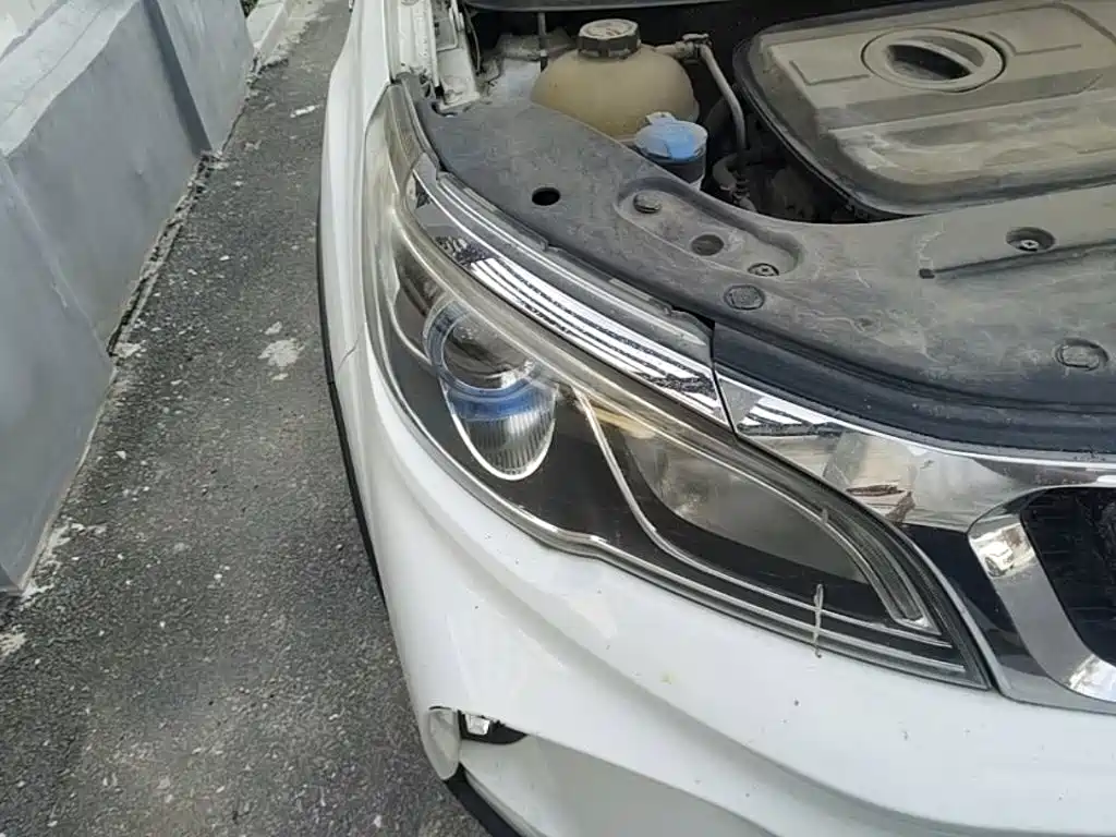 Geely Vision X3 — миниатюра 11