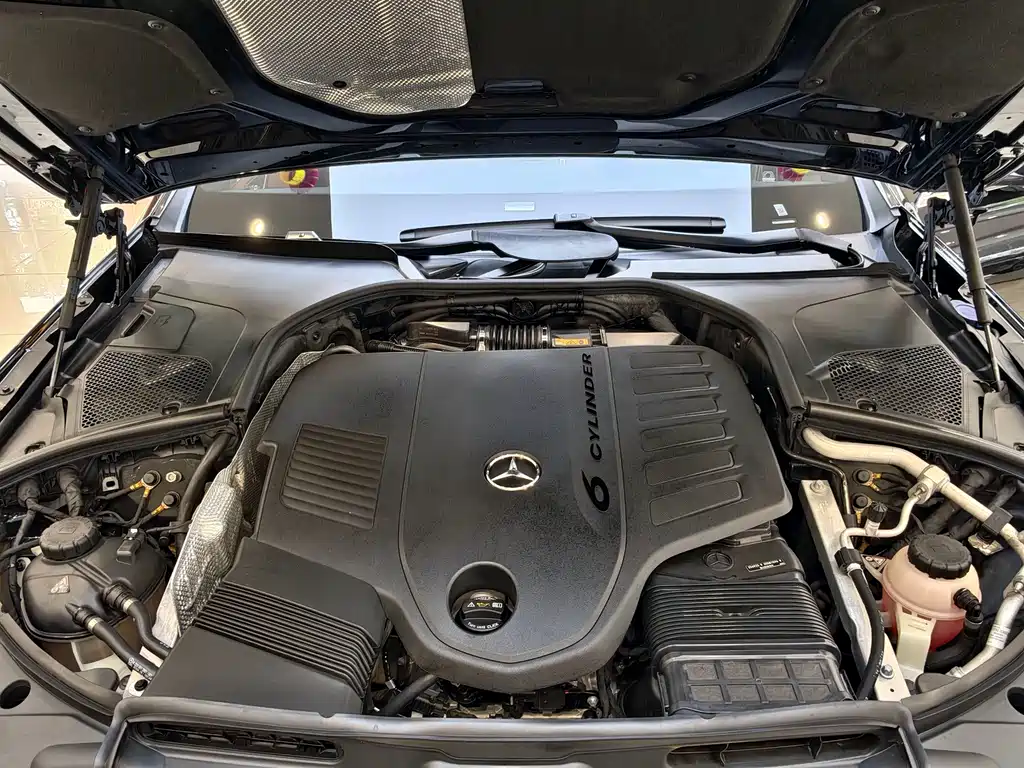 Mercedes-Benz S-Class — миниатюра 18