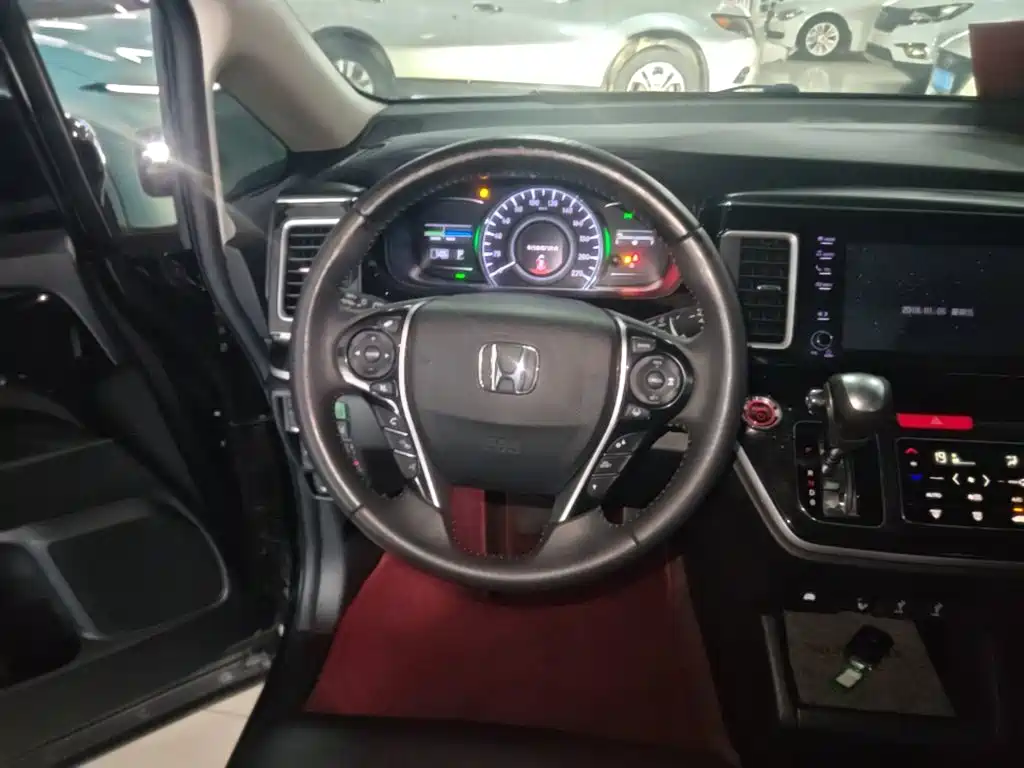 Honda Elysion — миниатюра 11