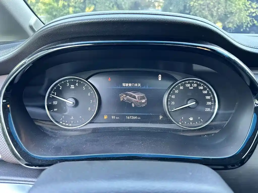 Buick GL8 — миниатюра 5