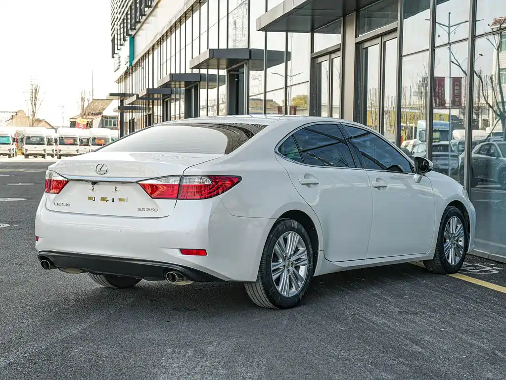 Lexus ES 2013 250 Elite