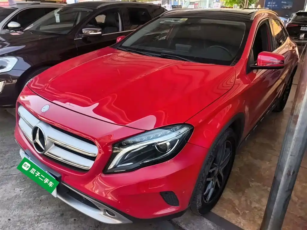 Mercedes-Benz GLA 2016