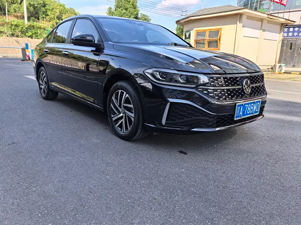 Volkswagen Lavida — миниатюра 3