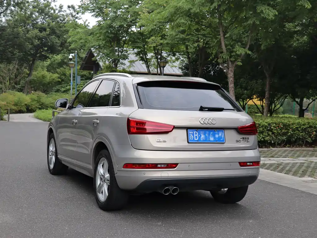 Audi Q3 2017 30 TFSI