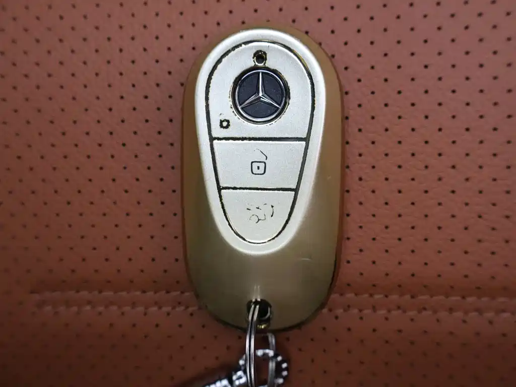 Mercedes-Benz GLC Coupe — миниатюра 25