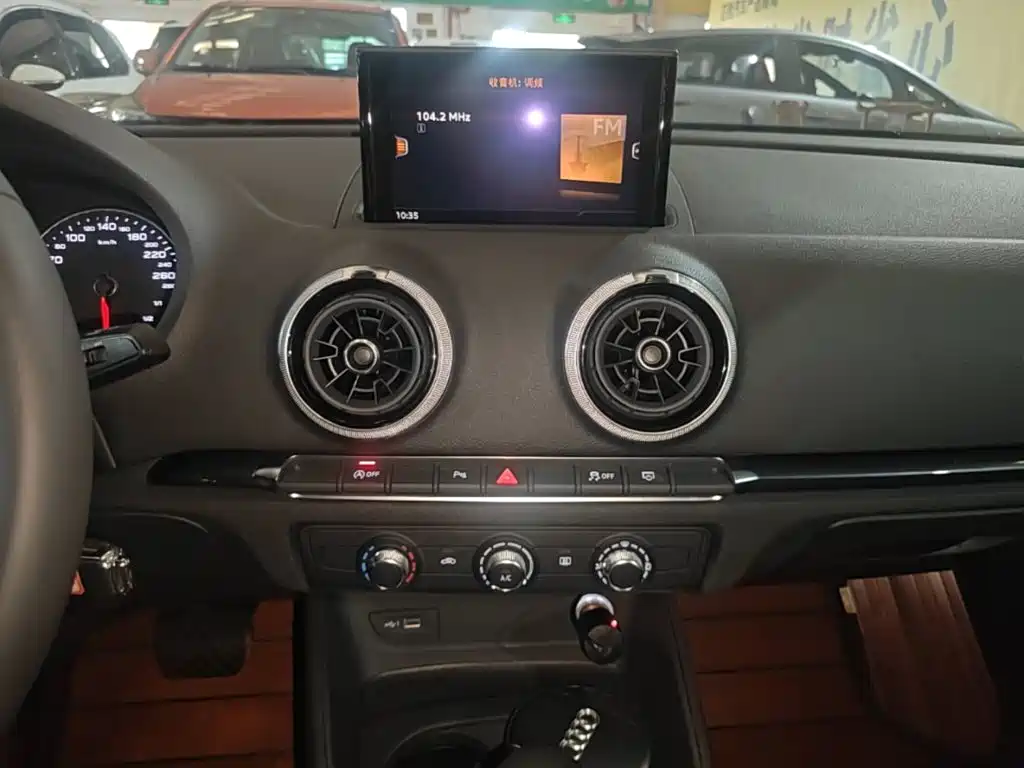 Audi A3 — миниатюра 13