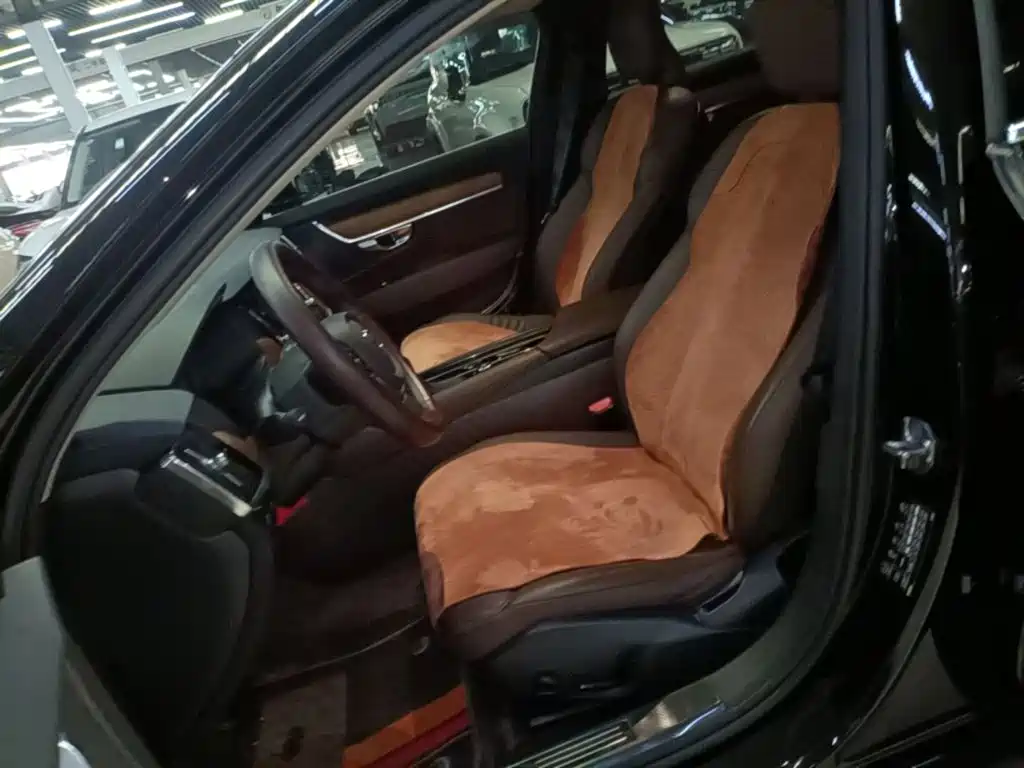 Volvo S90 — миниатюра 15