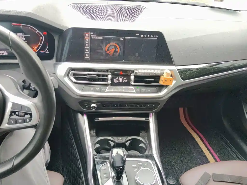 BMW 3 Series — миниатюра 14