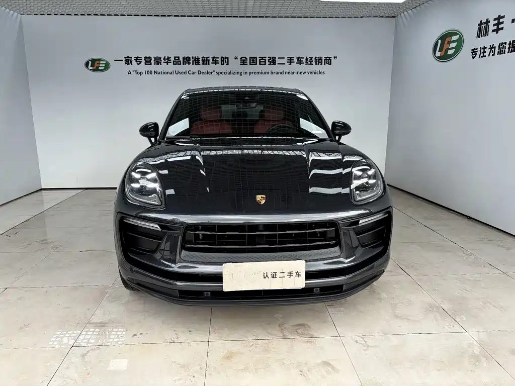 Porsche Macan — миниатюра 2