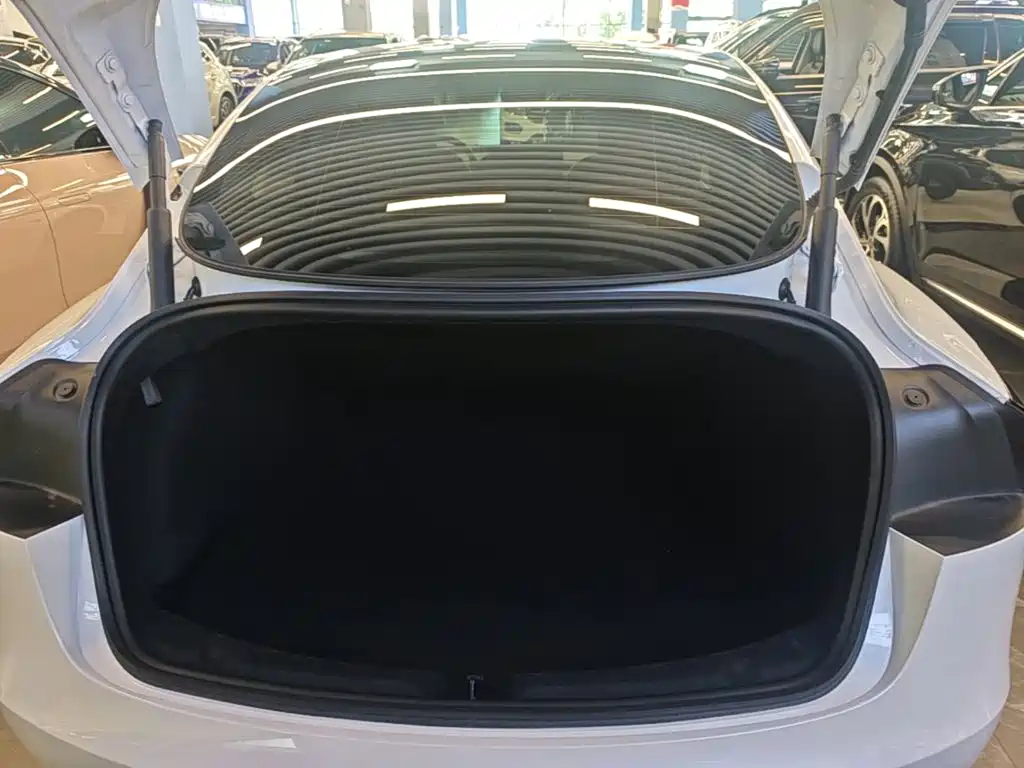 Tesla Model 3 — фотографии объявления, Фото 20
