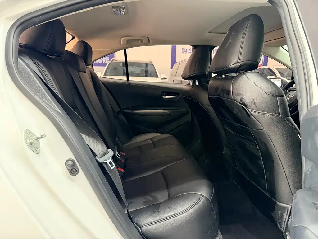 Toyota Corolla — миниатюра 11