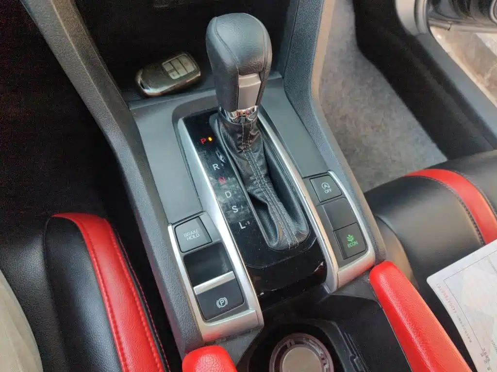 Honda Civic — миниатюра 15