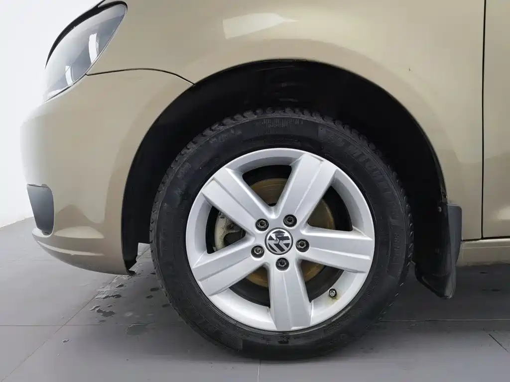 Volkswagen Touran — миниатюра 17