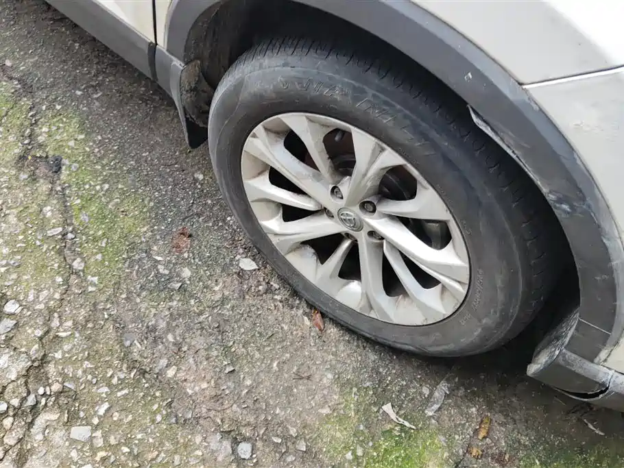 Brilliance V3 2017 1.5L AT