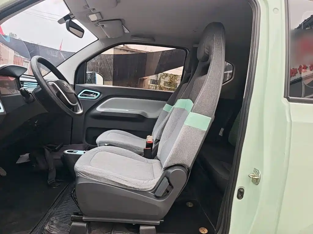 Wuling MINIEV — миниатюра 15