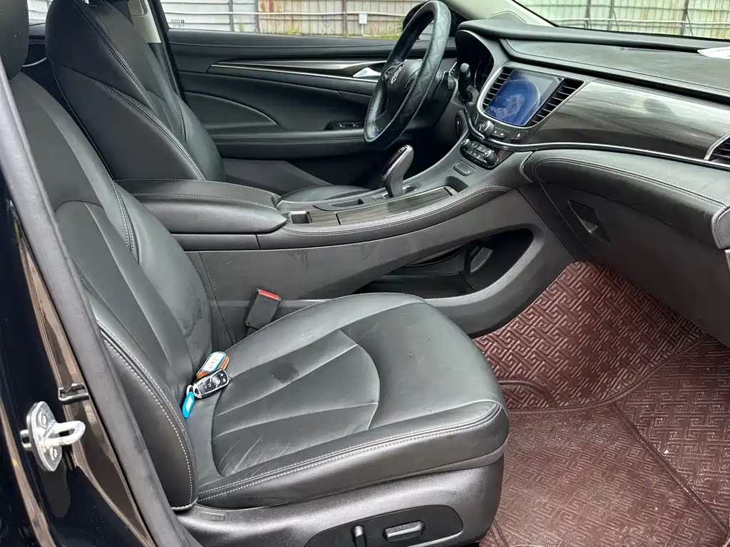 Buick LaCrosse — миниатюра 4