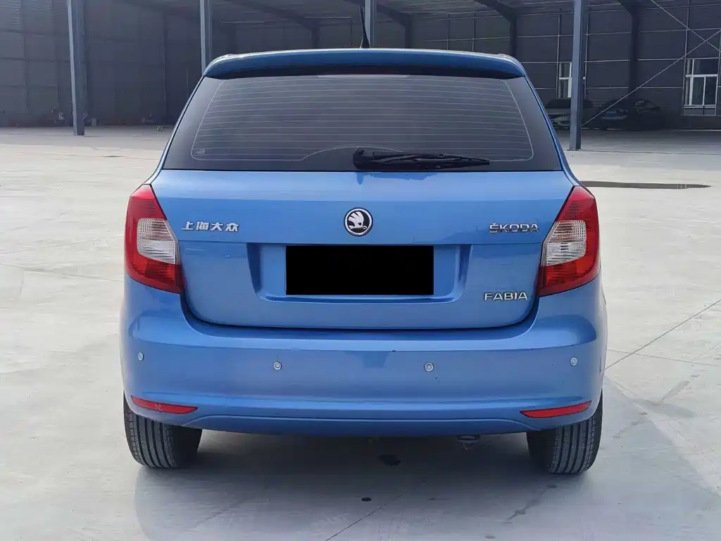 Skoda Fabia — миниатюра 9