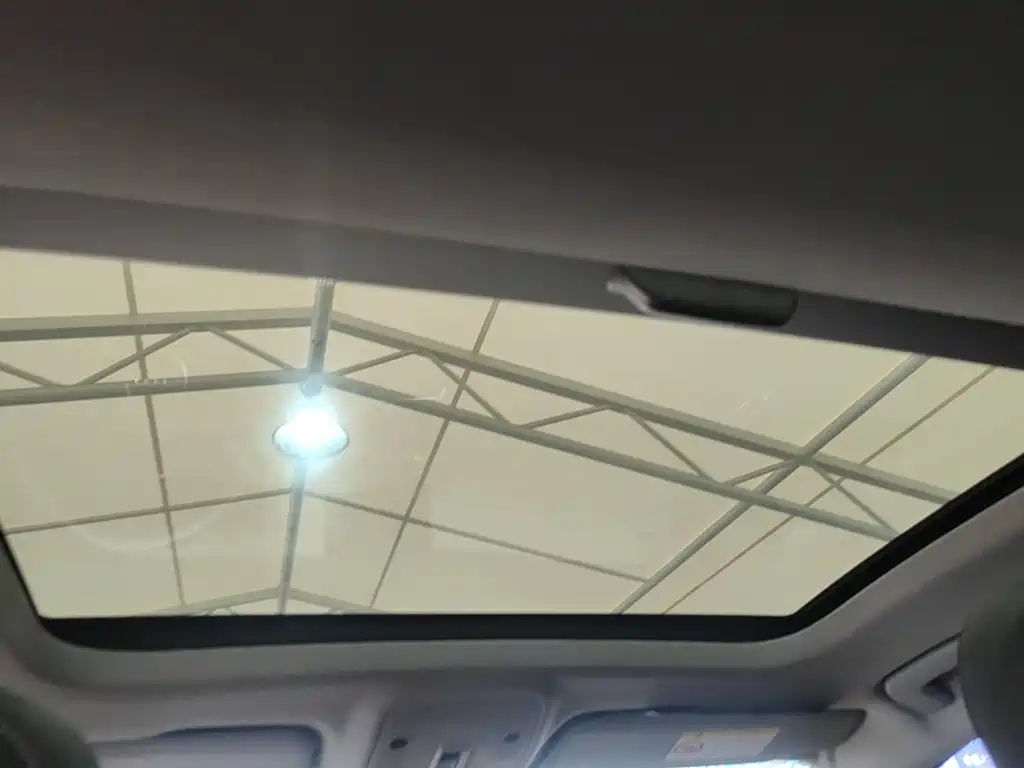 Audi Q2L — миниатюра 18