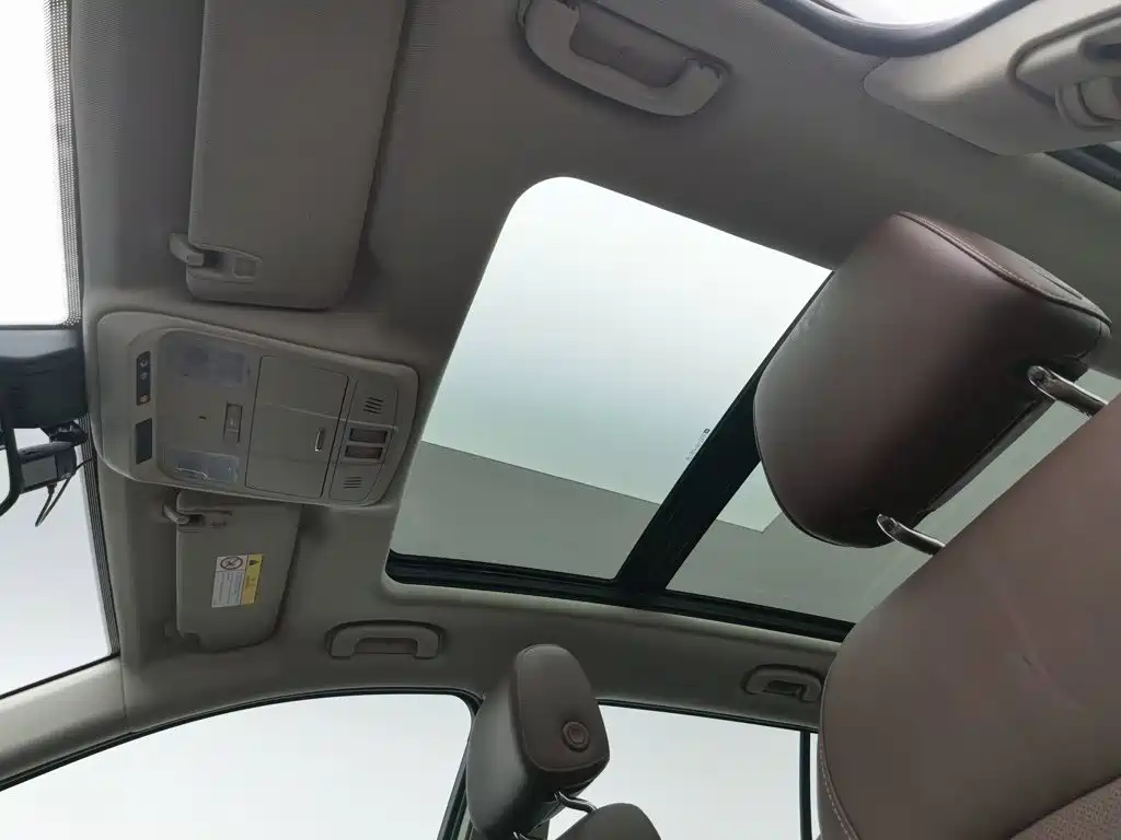 Buick Envision Plus — миниатюра 14