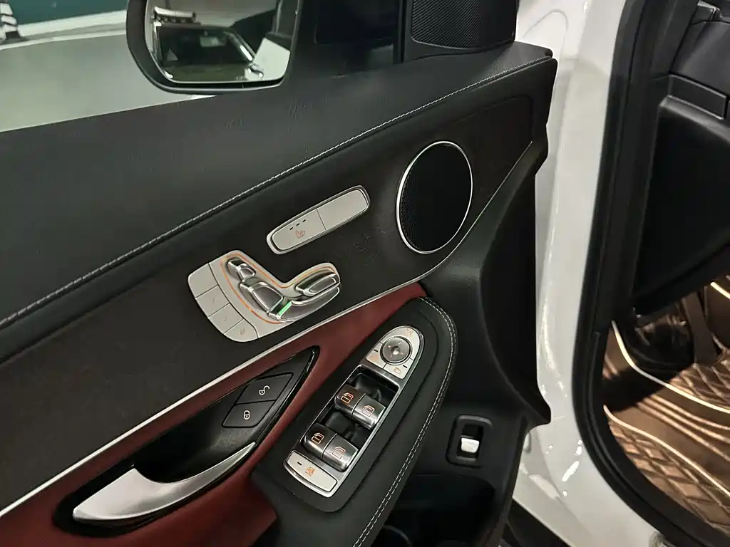 Mercedes-Benz GLC Coupe — миниатюра 9