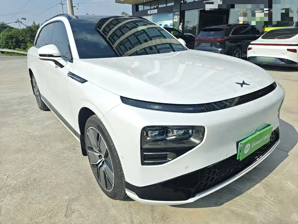 XPeng G9 — миниатюра 4