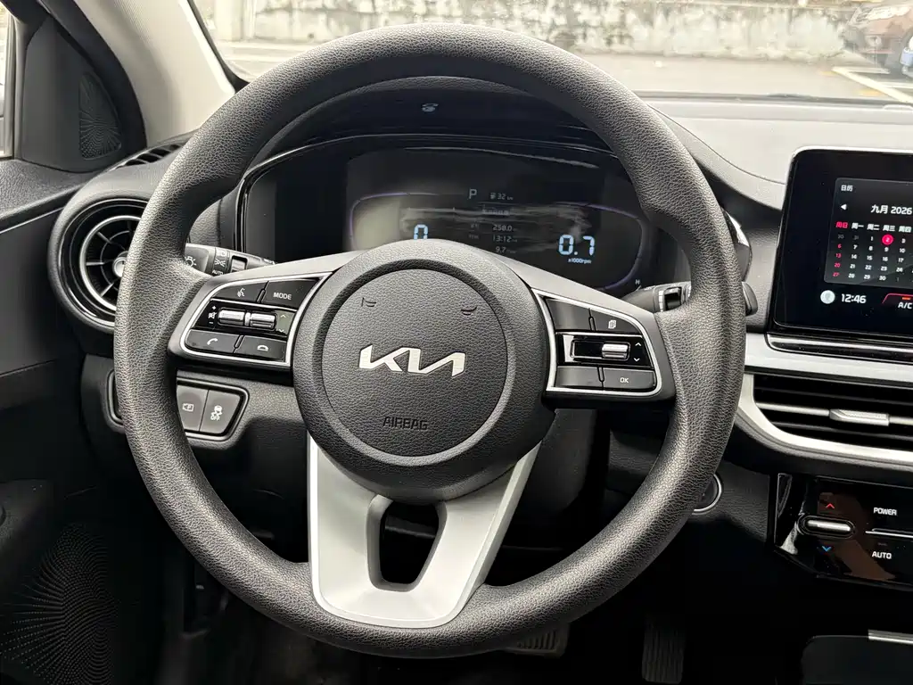 Kia K3 — миниатюра 14
