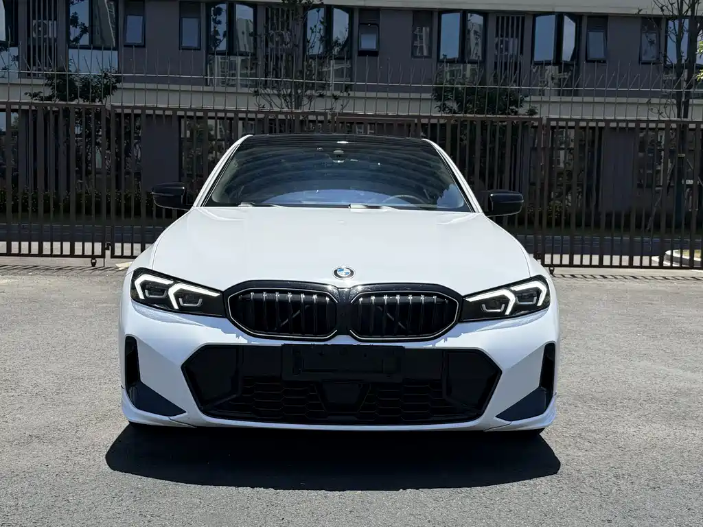BMW 3 Series 3 2026 330Li M Sport