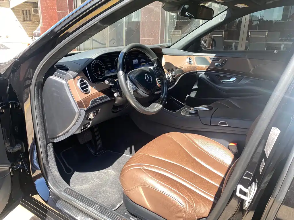 Mercedes-Benz S-Class — миниатюра 7