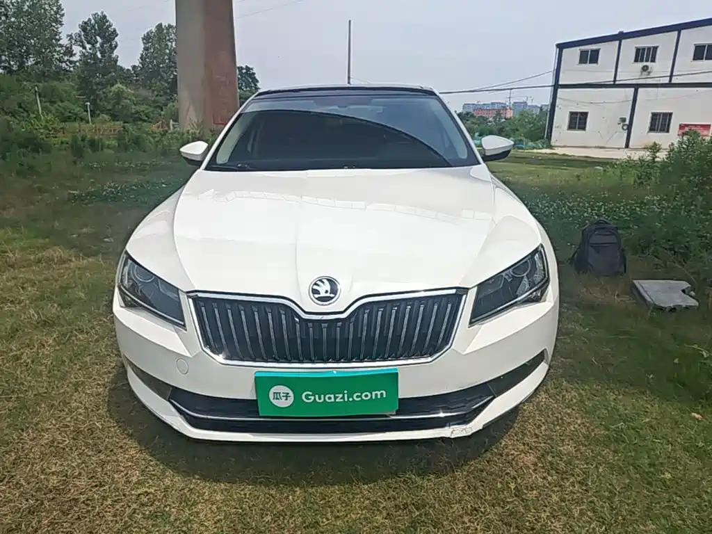 Skoda Superb 2018 TSI280 DSG Comfort VI
