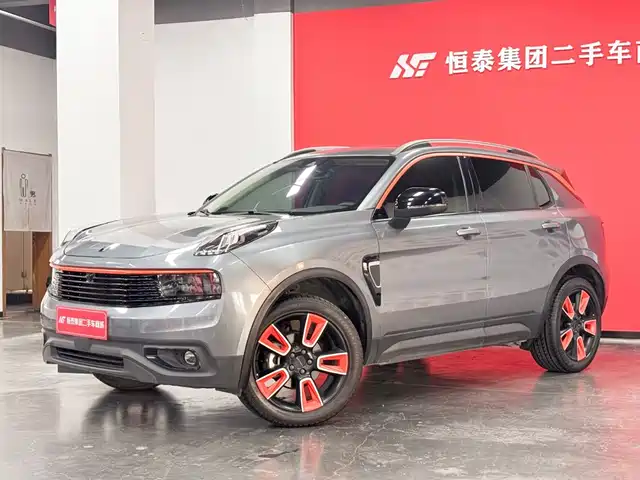 2020 Lynk & Co 01