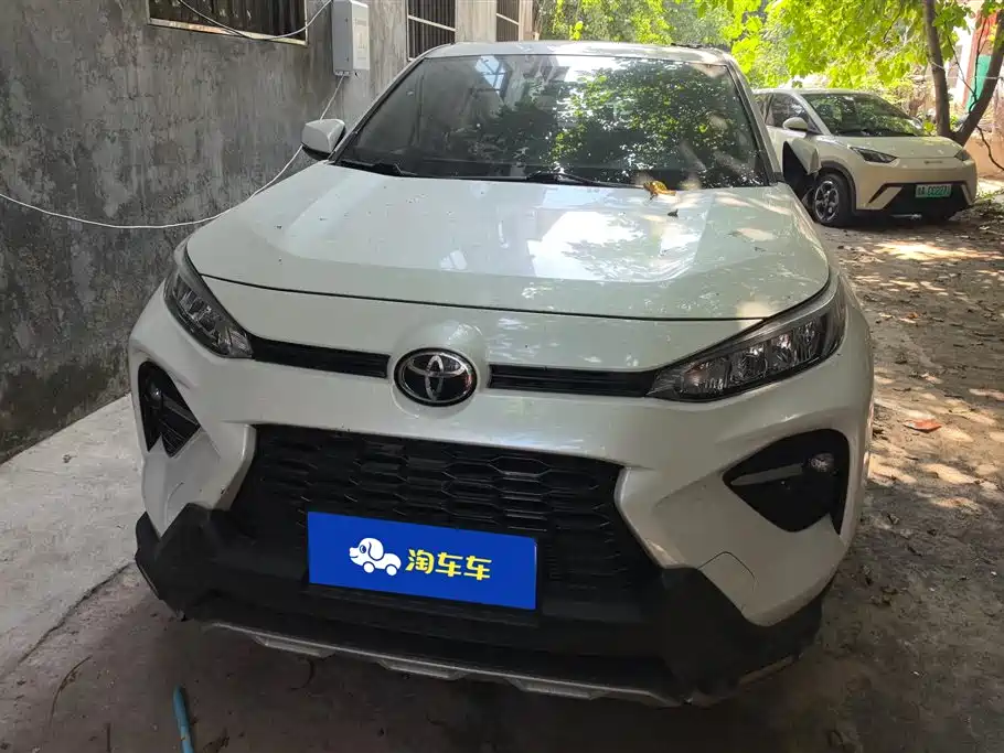 Toyota Wildlander 2020 2.0L CVT Luxury