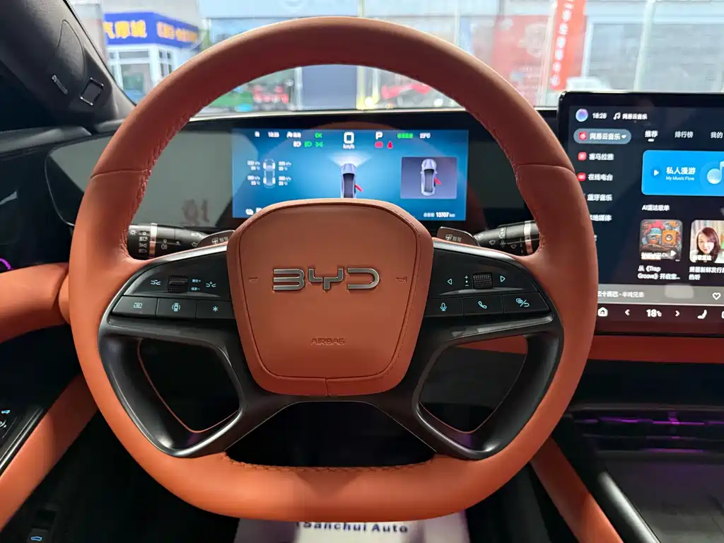 BYD Seal — миниатюра 17