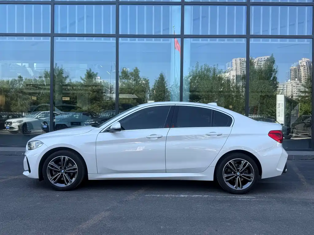 BMW 1 Series — миниатюра 3