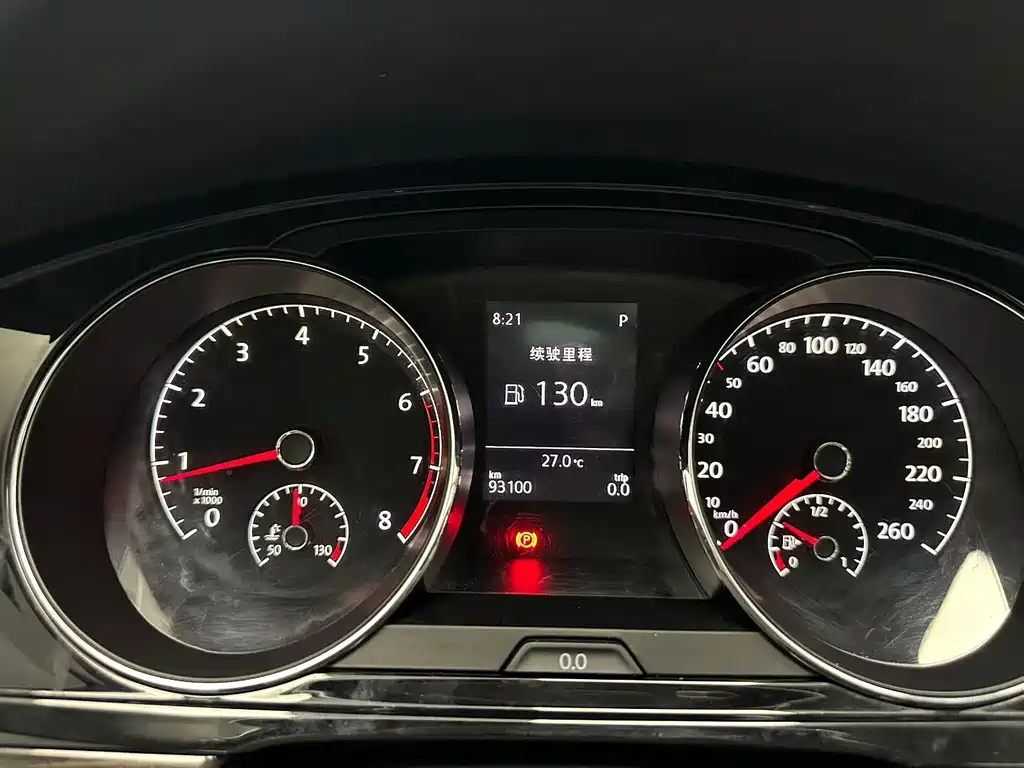 Volkswagen Lamando 2015 330TSI DSG Comfort