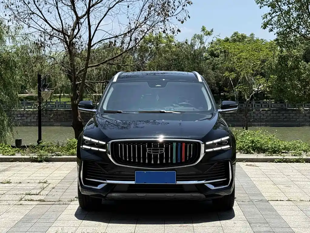 Geely Xingyue L — миниатюра 2