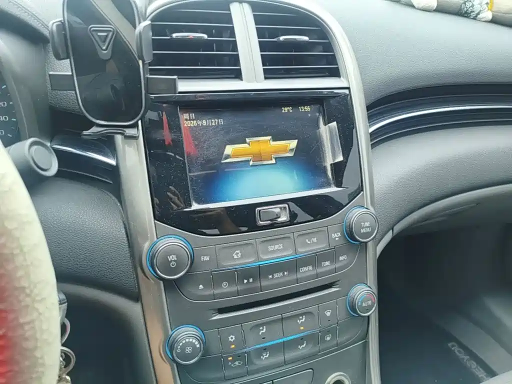 Chevrolet Malibu — миниатюра 13