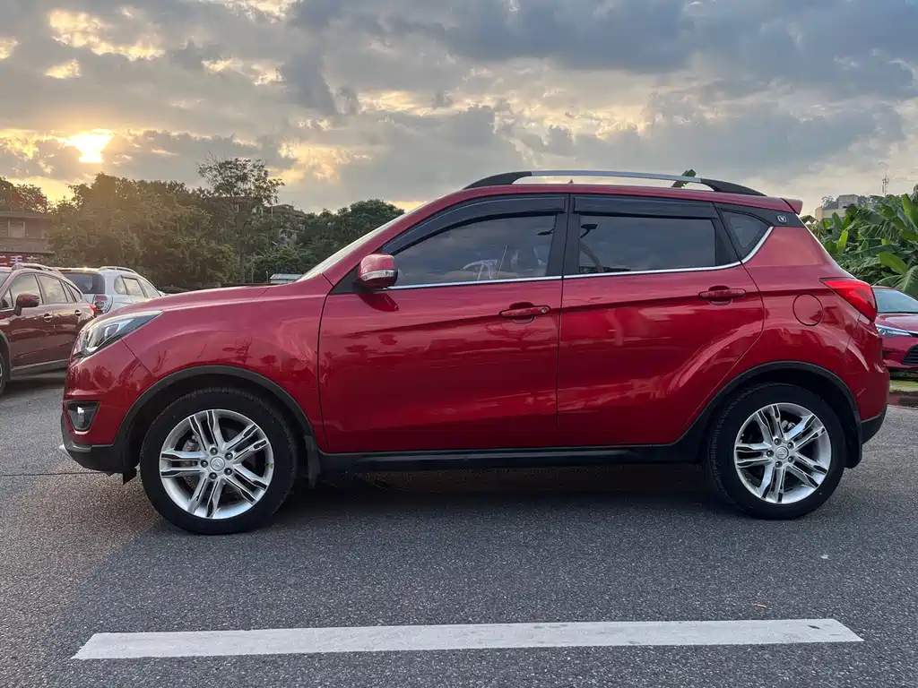 Changan CS35 1.6L Auto Luxury Type, фото 5