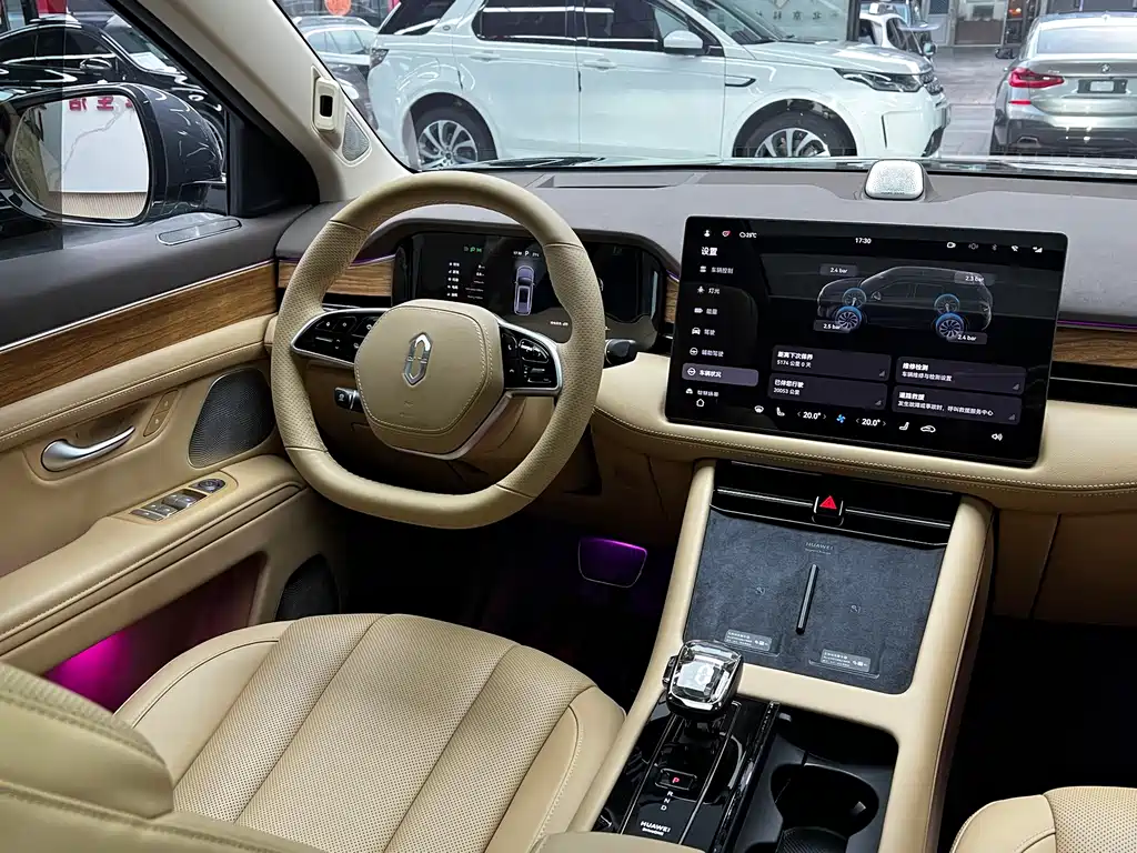 AITO AITO M7 — миниатюра 24