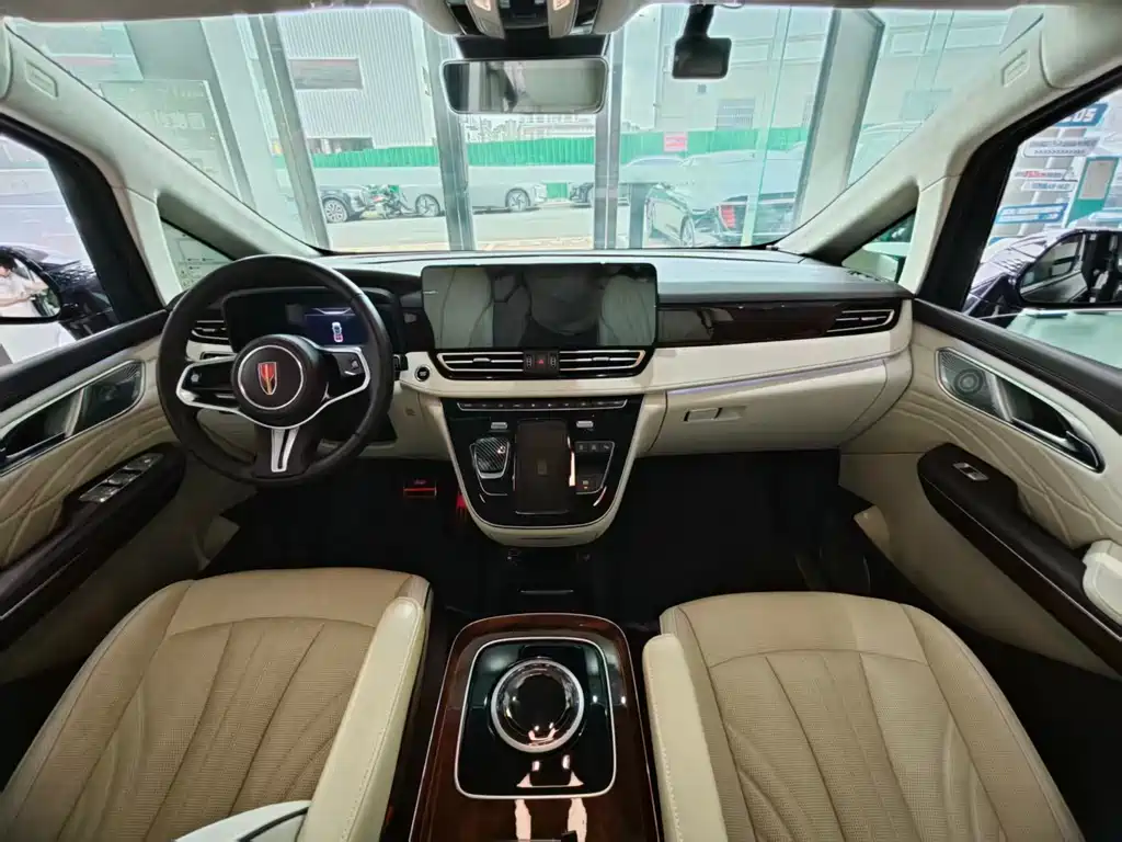Hongqi Hongqi HQ9 — миниатюра 4