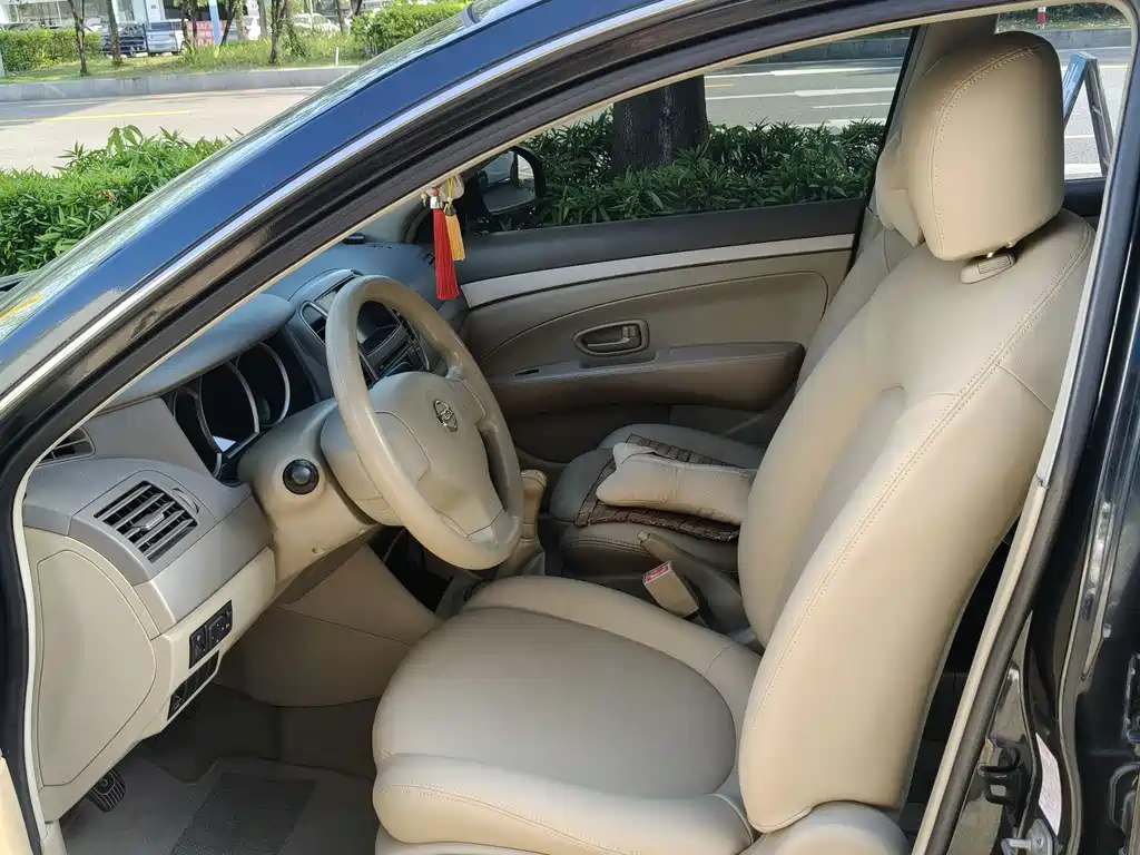 Nissan Sylphy — миниатюра 4