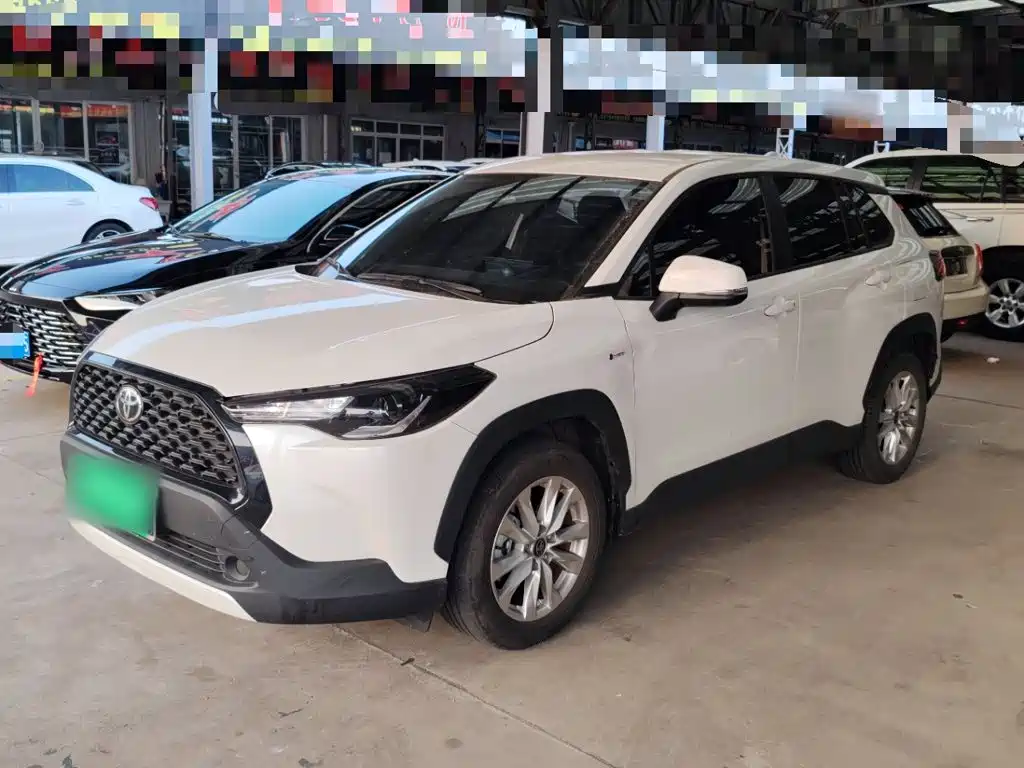 Toyota Corolla Cross — миниатюра 2